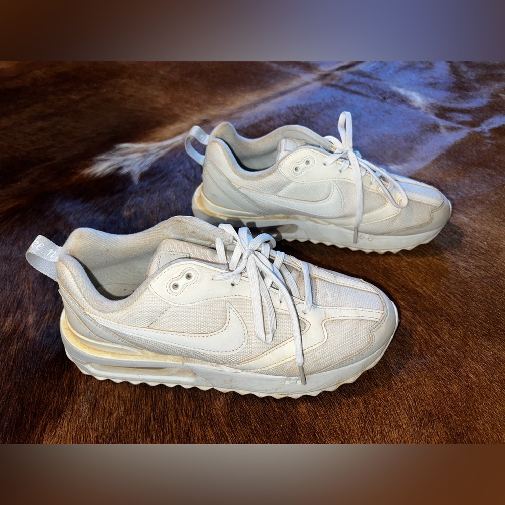 White Nike shoes